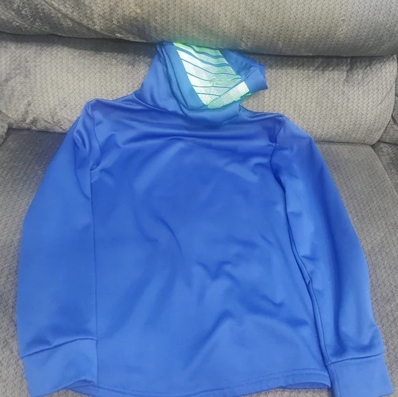 Puma sweatshirt Zip up jacket hoodie dri fit Youth boys - Picture 9 of 13